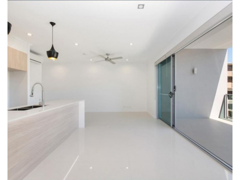 12/7 Durham Street, Coorparoo QLD 4151