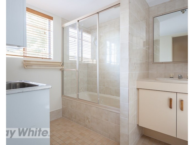 5/65 Nicklin Street, Coorparoo QLD 4151