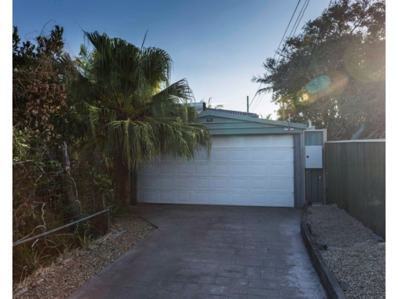 1A Myall Street, Norman Park QLD 4170