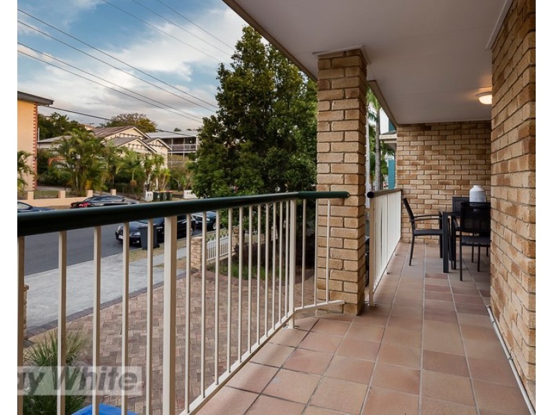 2/41 Rialto Street, Coorparoo QLD 4151