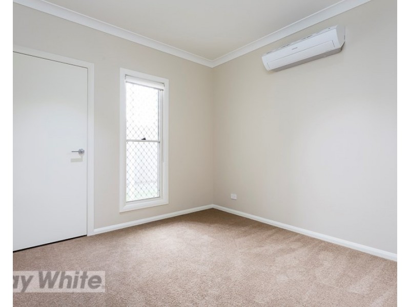 1215 Stanley Street East, Coorparoo QLD 4151