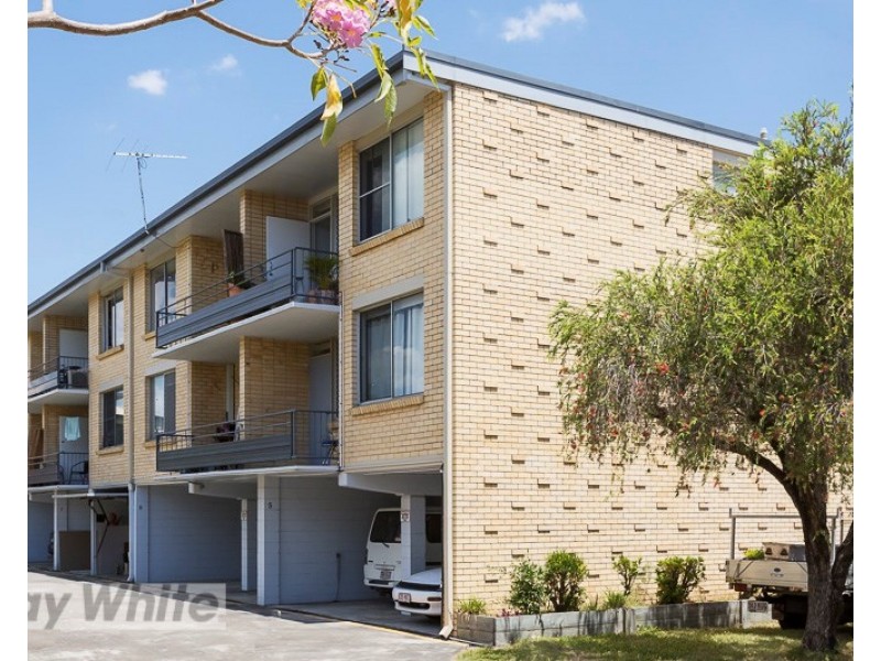 2/33 Ellis Street, Greenslopes QLD 4120