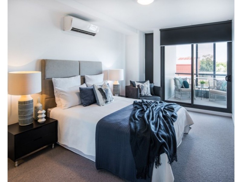 300 Old Cleveland Road, Coorparoo QLD 4151