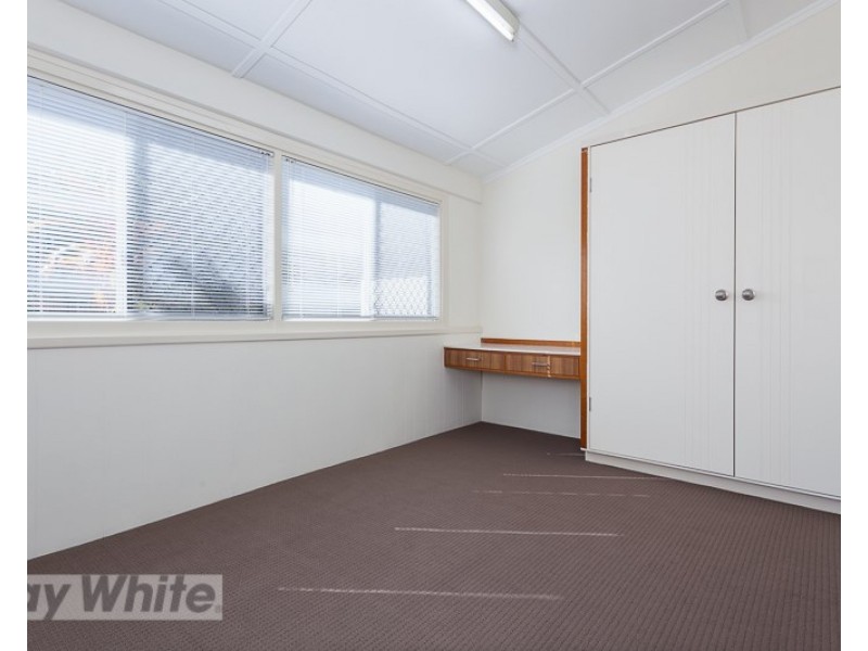 3/12 Ninth Avenue, Coorparoo QLD 4151