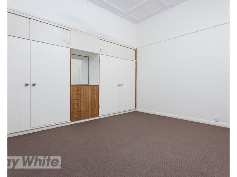 3/12 Ninth Avenue, Coorparoo QLD 4151