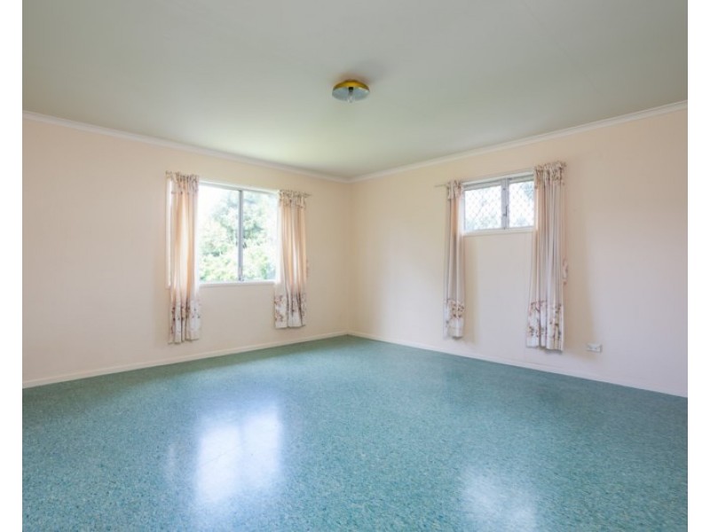 15 Rees Avenue, Coorparoo QLD 4151