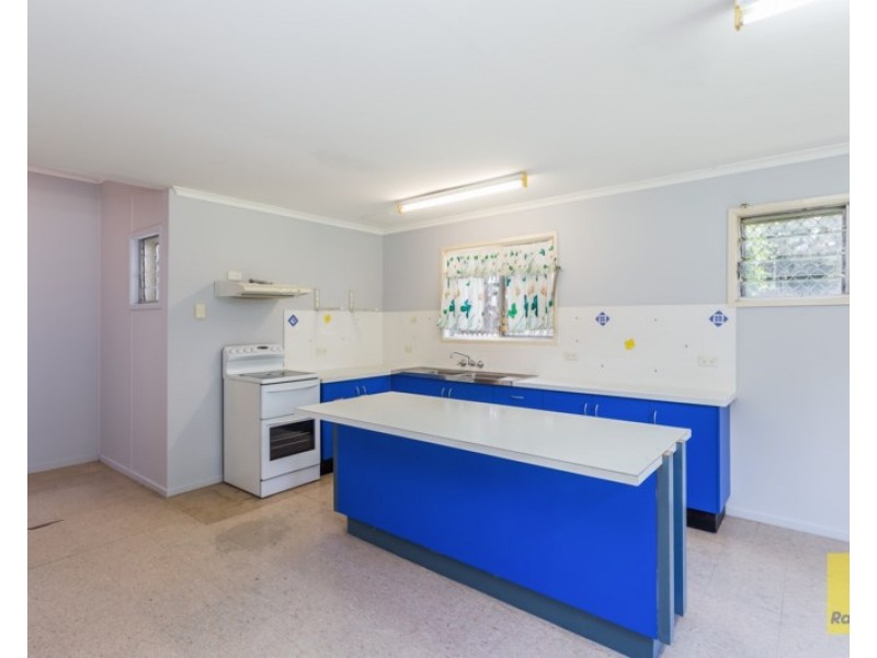 15 Rees Avenue, Coorparoo QLD 4151