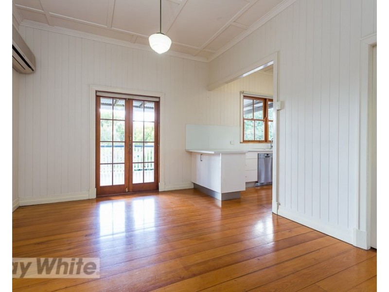 45 Headfort Street, Greenslopes QLD 4120