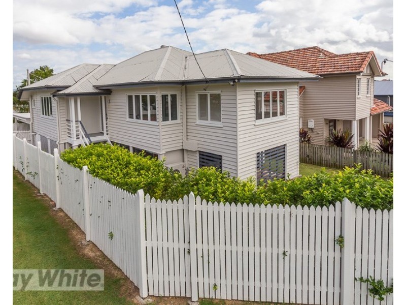 28 Martha Street, Camp Hill QLD 4152