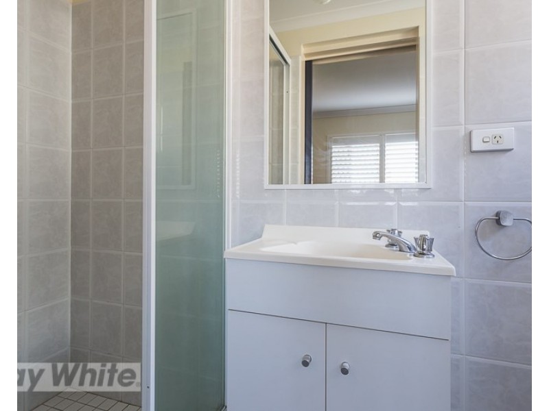 3/56 Knowsley Street, Greenslopes QLD 4120