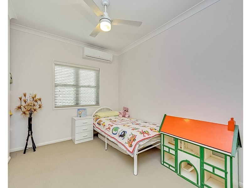 6 Orpen Street, Greenslopes QLD 4120