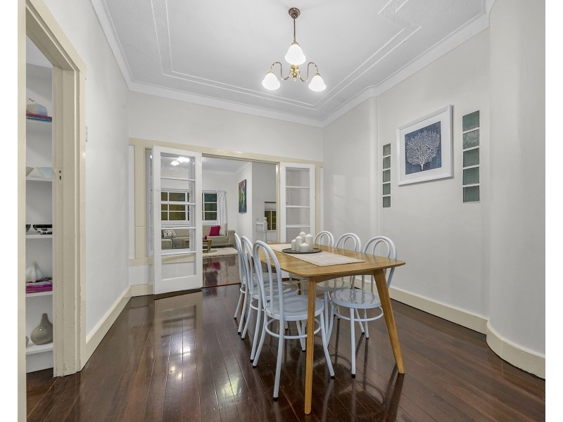 7 Stodart Street, Coorparoo QLD 4151