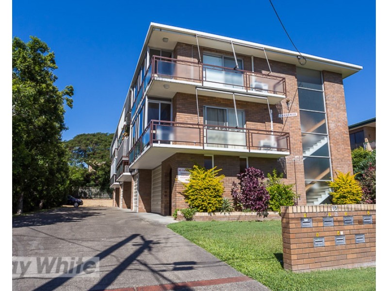 2/15 Weston Street, Coorparoo QLD 4151