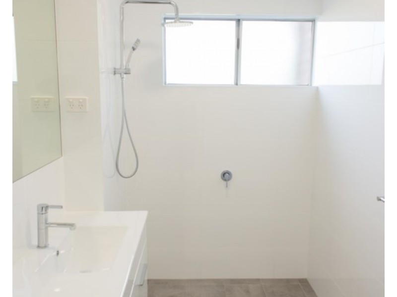 4/9 Rutland Street, Coorparoo QLD 4151