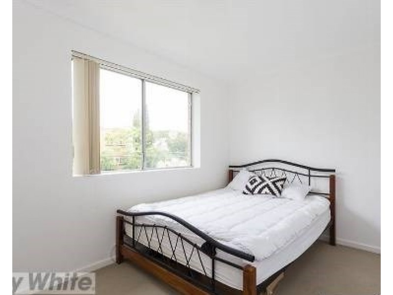 7/29 Rialto Street, Coorparoo QLD 4151