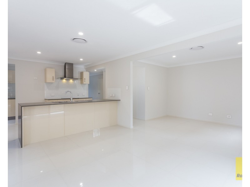 167 Gallipoli Road, Carina Heights QLD 4152