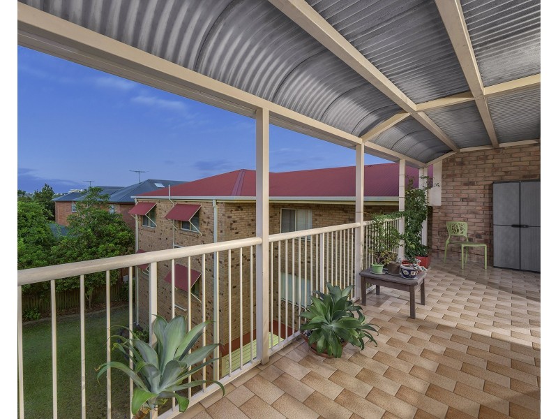 6/98 Pembroke Road, Coorparoo QLD 4151