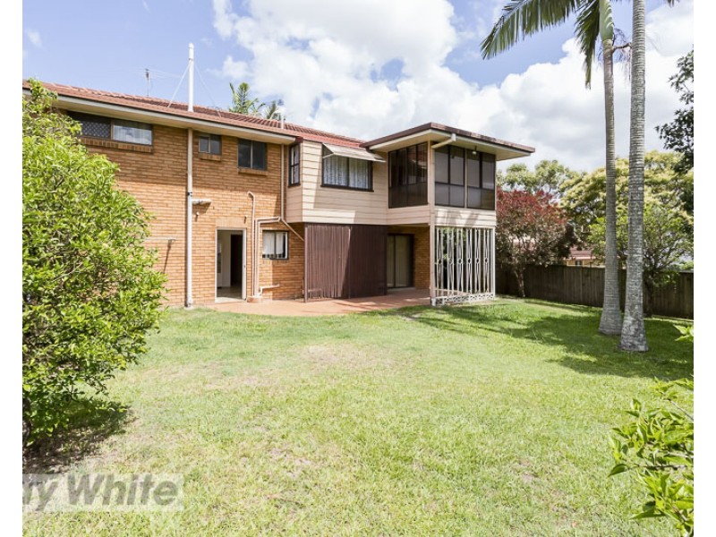 12 Aldford Street, Carindale QLD 4152