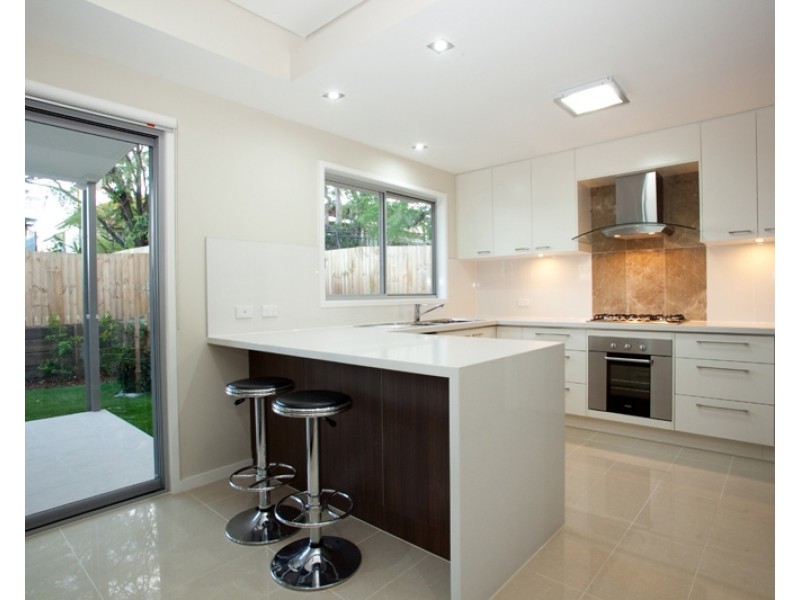 1217 Stanley Street East, Coorparoo QLD 4151