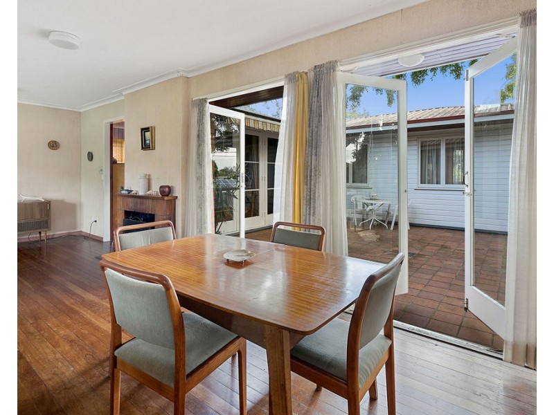 61 Milsom Street, Coorparoo QLD 4151