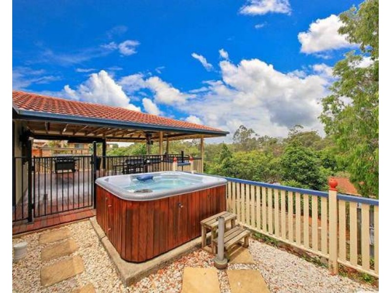 14 Picasso Street, Carina QLD 4152