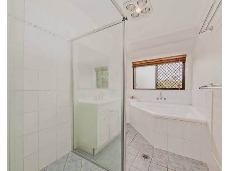 14 Picasso Street, Carina QLD 4152