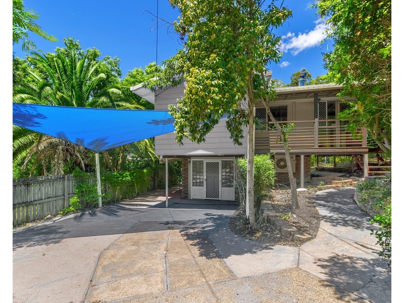 172 Messines Ridge Road, Holland Park West QLD 4121