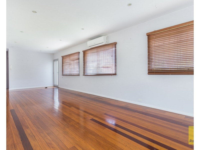 27 Arrol Street, Camp Hill QLD 4152