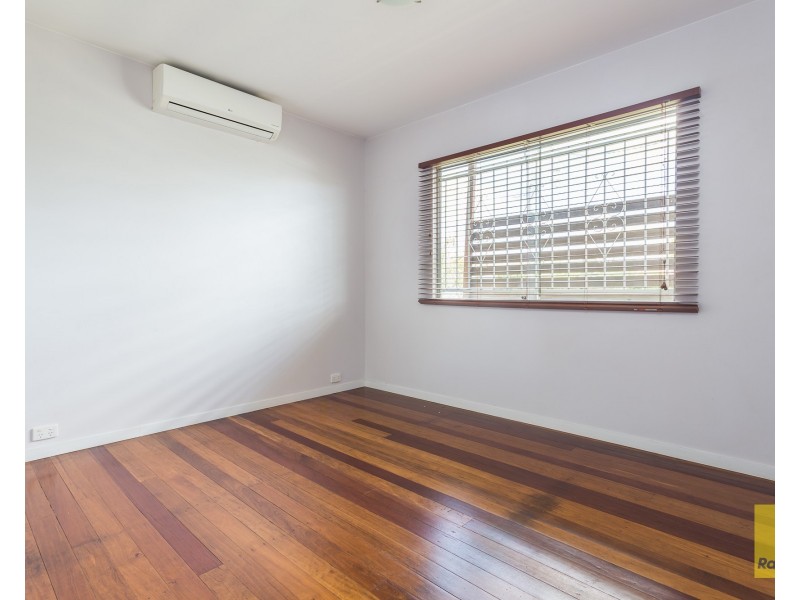 27 Arrol Street, Camp Hill QLD 4152