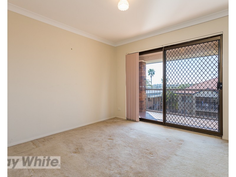 4/284 Cavendish Road, Coorparoo QLD 4151