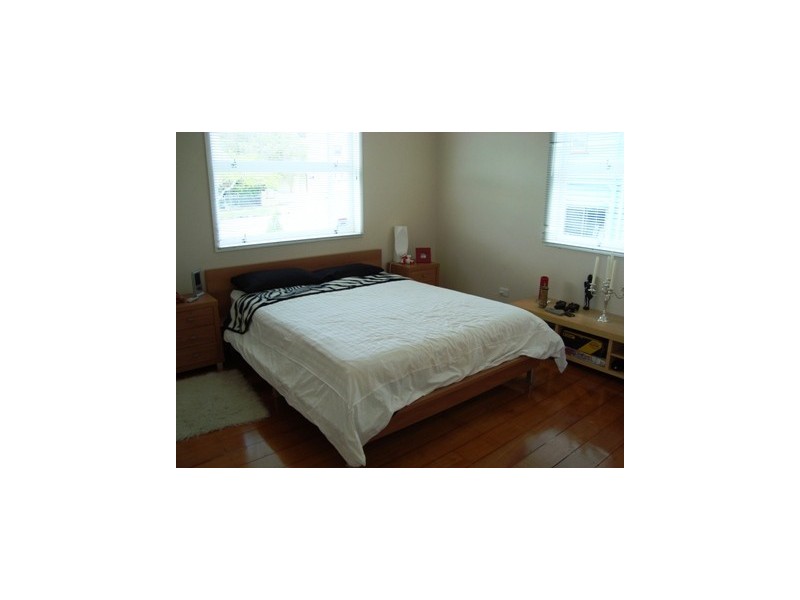 64 Shire Street, Coorparoo QLD 4151