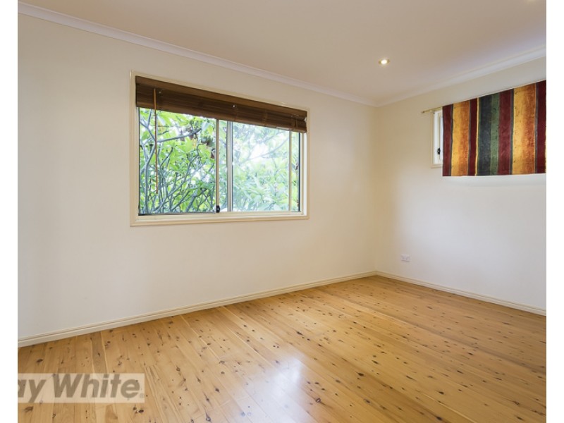 36 Samuel Street, Camp Hill QLD 4152