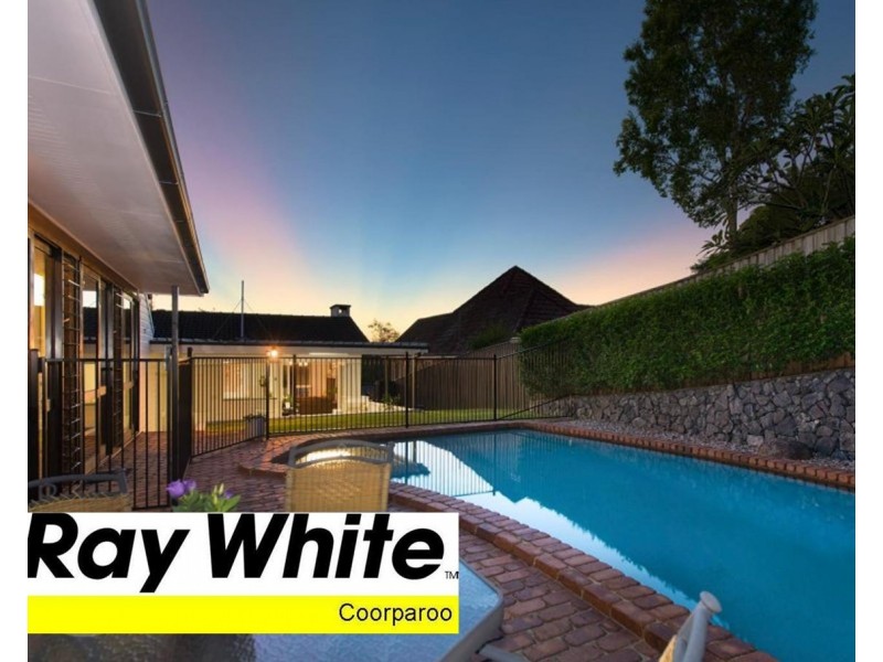 52 Sirius Street, Coorparoo QLD 4151