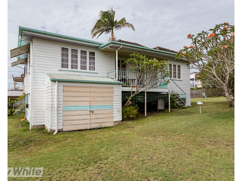 22 Martha Street, Camp Hill QLD 4152