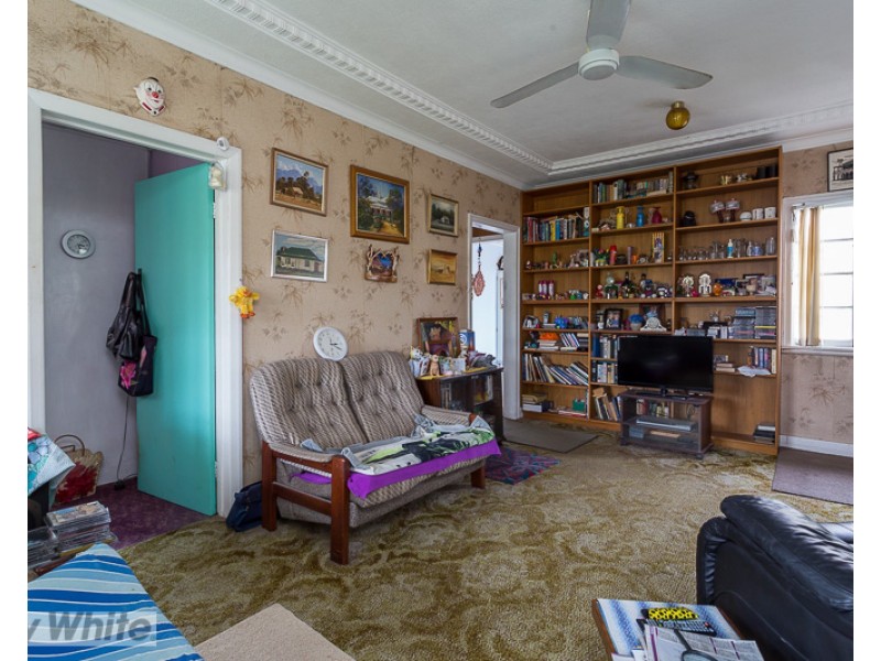 22 Martha Street, Camp Hill QLD 4152