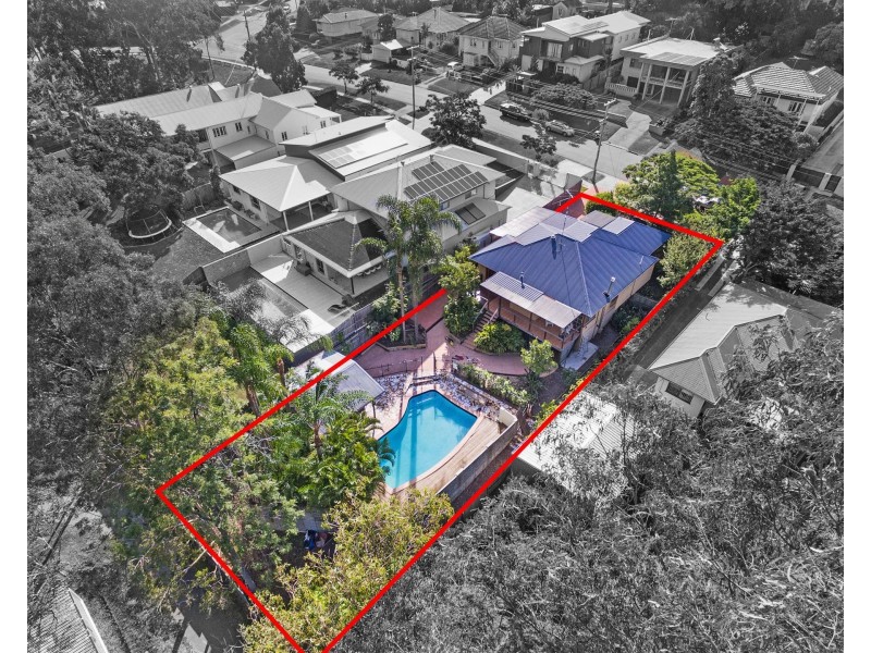 34 Canopus Street, Coorparoo QLD 4151