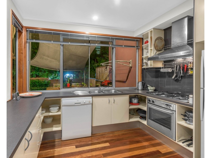 2/1 Norfolk Street, Coorparoo QLD 4151