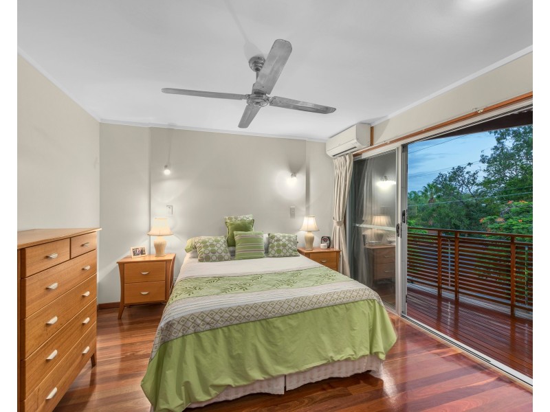 2/1 Norfolk Street, Coorparoo QLD 4151