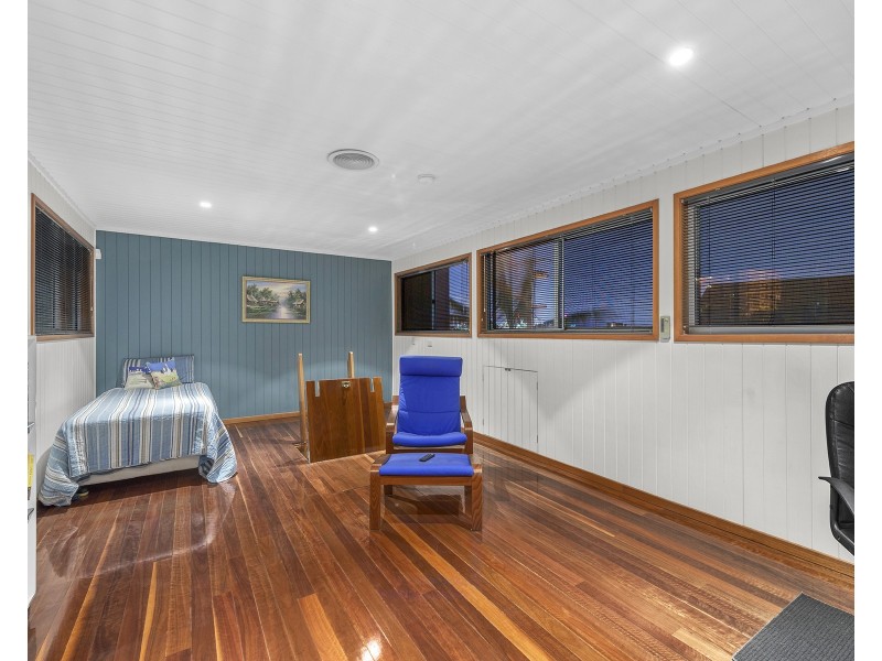 2/1 Norfolk Street, Coorparoo QLD 4151