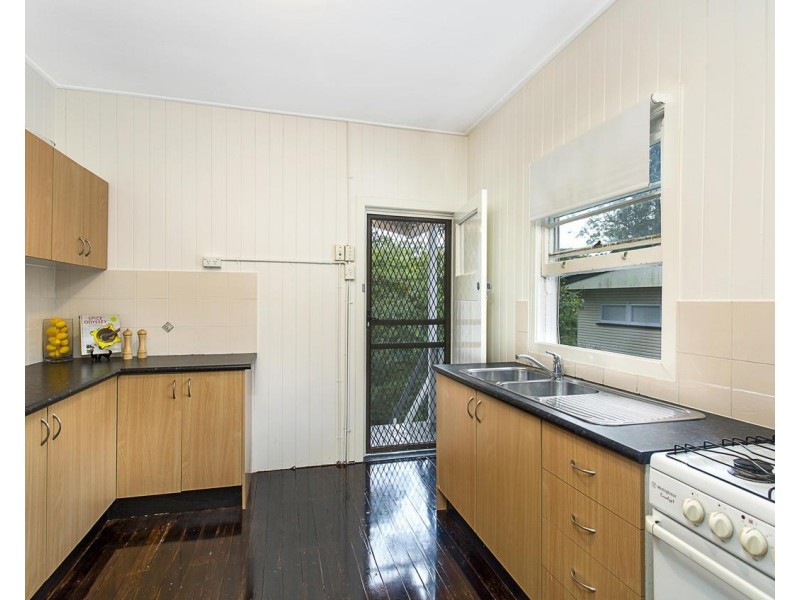 228 Chatsworth Road, Coorparoo QLD 4151