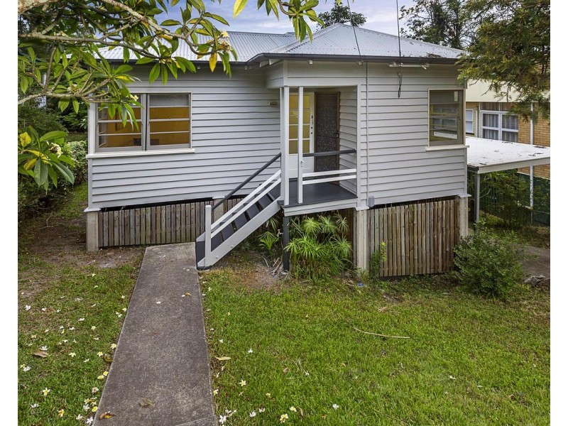 228 Chatsworth Road, Coorparoo QLD 4151