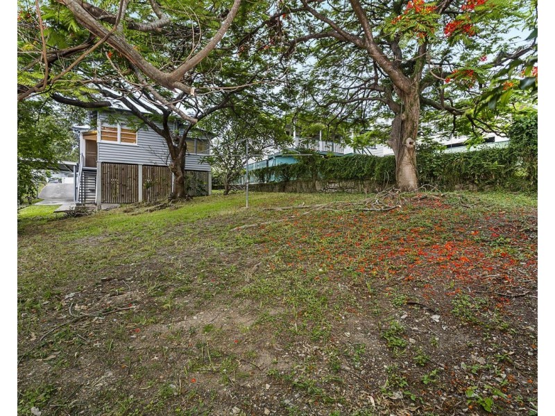 228 Chatsworth Road, Coorparoo QLD 4151