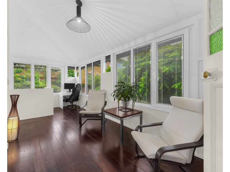 1/49 Hawthorne Road, Hawthorne QLD 4171