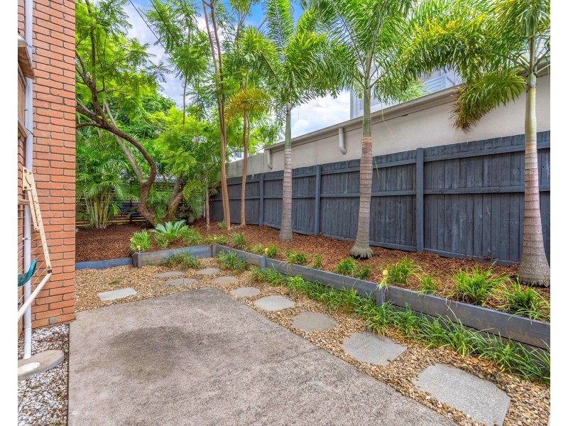 1/28 Haig Street, Coorparoo QLD 4151