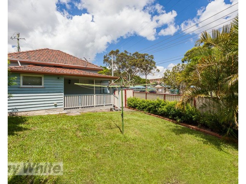 2 Beet Street, Coorparoo QLD 4151