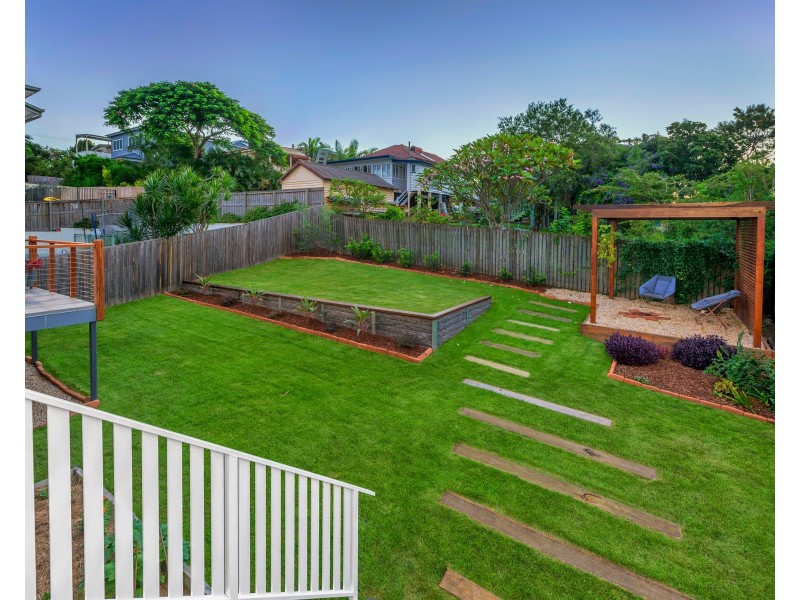 44 Pampling Street, Camp Hill QLD 4152