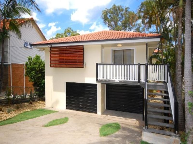 559 Cavendish Road, Coorparoo QLD 4151