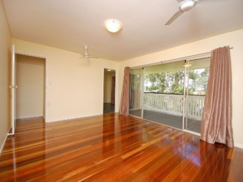 559 Cavendish Road, Coorparoo QLD 4151