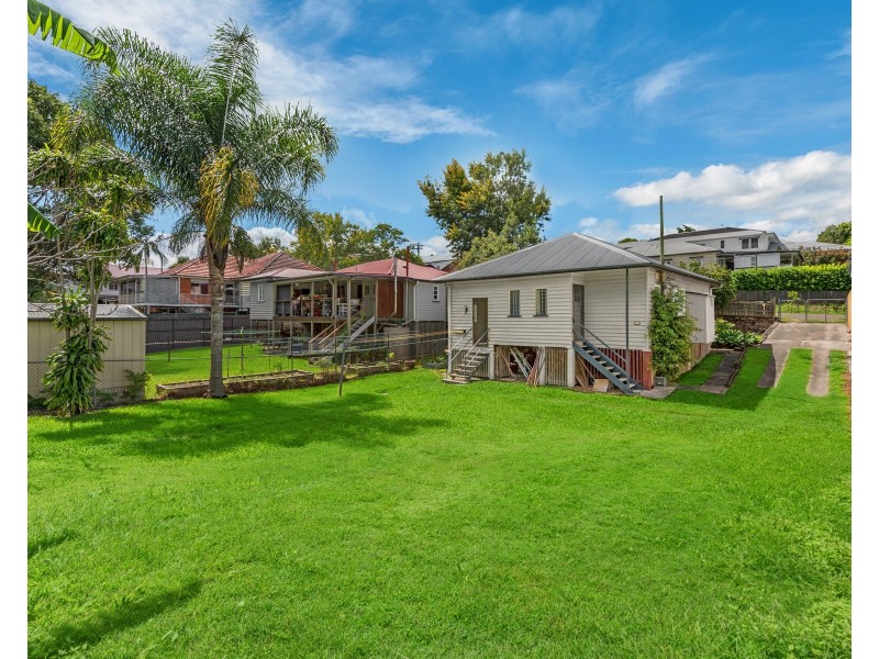 46 Pampling Street, Camp Hill QLD 4152