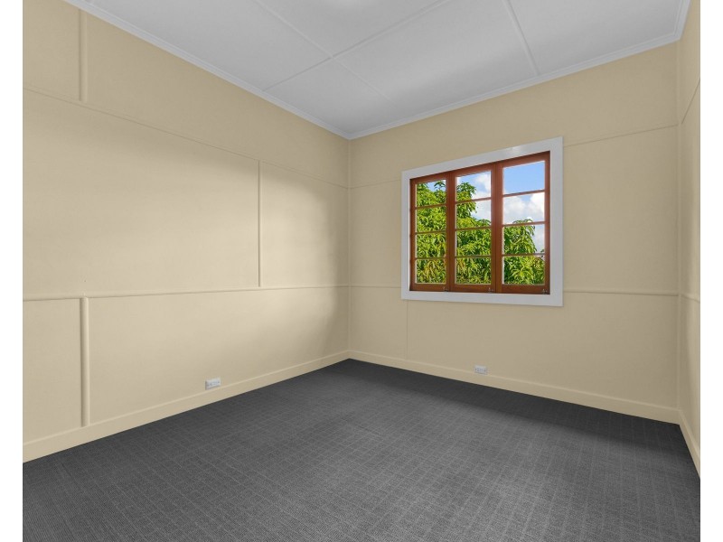 539 Cavendish Road, Coorparoo QLD 4151